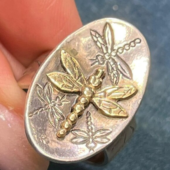 Sterling Silver Vintage Oval Golden Dragonfly Signet Ring - Picture 7 of 7